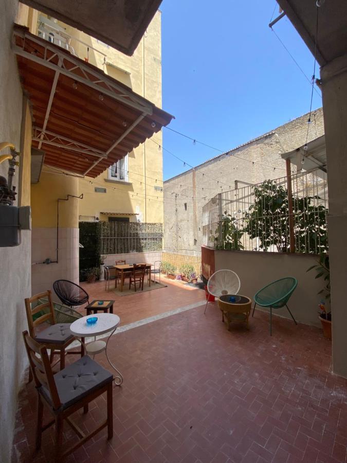 Le Del Nonno Luigi Naples